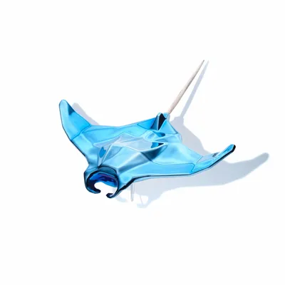 Office design and planning - Porcelain Manta Sculpture – Blue - OCEANSTORE DESIGN