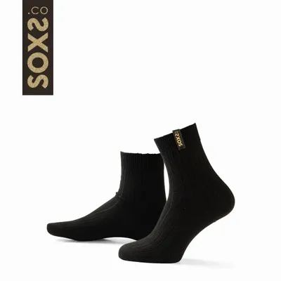 Chaussettes - Chaussettes - FineWool, moyenne, laine noire, noir élégant, 33-36 - SOXS.CO