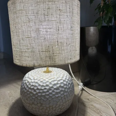 Decorative objects - Sandstone table lamp - LES POTERIES DE SWANE