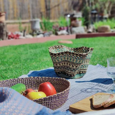 Objets de décoration - Panier Sitso Wave petit | Panier de rangement | Sculptur | bleu brun - SOLOKO