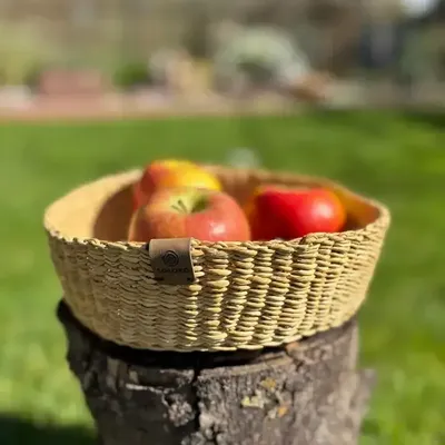 Baskets - Venyo Small - Woven Table Basket| Storage Basket | Nature - SOLOKO