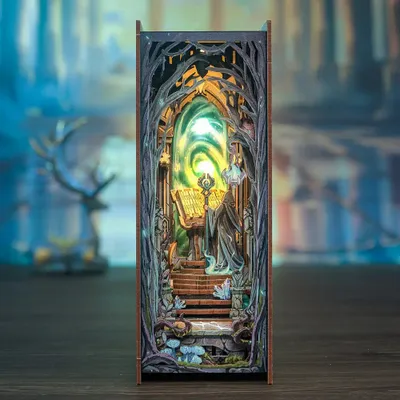 Cadeaux - The Gate of Wonderland - Book Nook - VCL CORP