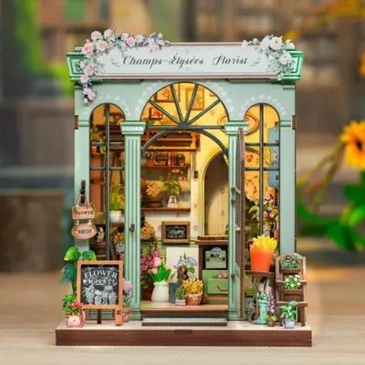 Cadeaux - Champs-Élysées Florist - Book Nook - VCL CORP