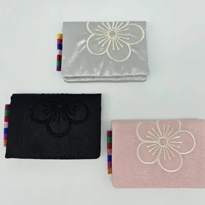 Bags and totes - [Green Flair] Plum flowers card wallet - SEOUL DESIGN FOUNDATION