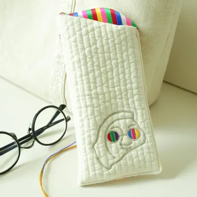 Glasses - [Green Flair] Shilla’s smile sunglasses case - SEOUL DESIGN FOUNDATION