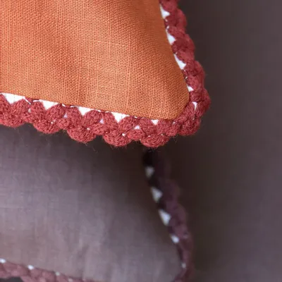 Comforters and pillows - Linen pillow cover | TRICOT - GIARDINO SEGRETO