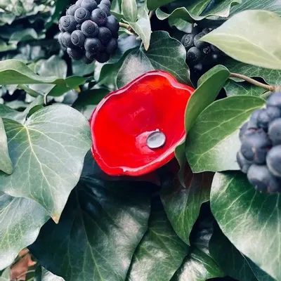 Floral decoration - Medium size red cala flower - CARNEOL GLASS