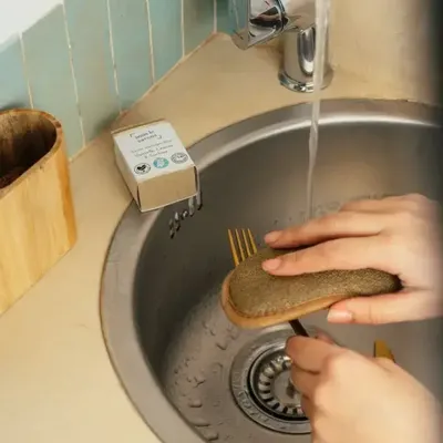 Cosmétiques - Savon bio ménager solide - NOUS LE SAVONS