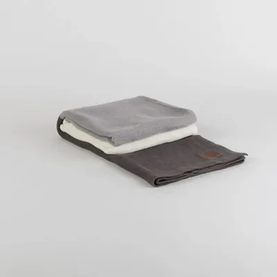 Throw blankets - Blanket AMELIA, 120x175cm, Grey - DILIOS