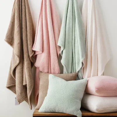 Decorative objects - Throw and Blanket - NANJING OLIVE TEXTILES CO LTD.