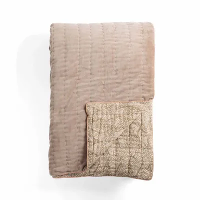 Throw blankets - Reiko bedspread - LE MONDE SAUVAGE BEATRICE LAVAL