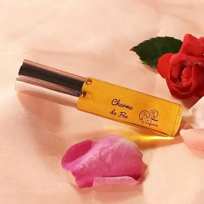 Parfums pour soi et eaux de toilette - Eau de parfum Charme de Fée - Esprit des Fleurs - 10mL - POÉSIE PARFUMÉE
