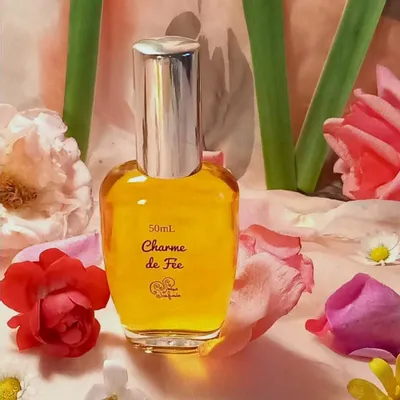 Parfums pour soi et eaux de toilette - Eau de parfum Charme de Fée - Esprit des Fleurs - 50mL - POÉSIE PARFUMÉE