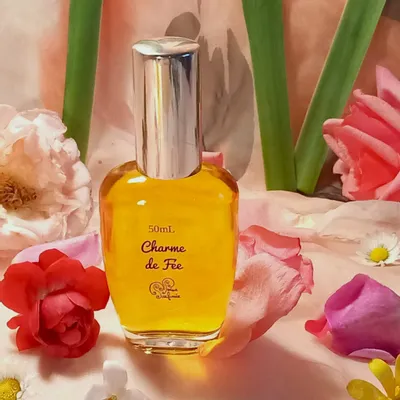 Parfums pour soi et eaux de toilette - Eau de parfum Charme de Fée - Esprit des Fleurs - 50mL - POÉSIE PARFUMÉE