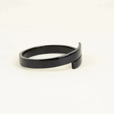 Bracelets - Ruban open bracelet in black horn size M - L INDOCHINEUR X RIVÊT