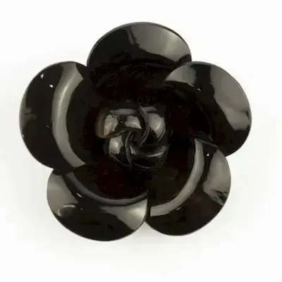 Brooches - Camellia brooch in hoof - L INDOCHINEUR X RIVÊT