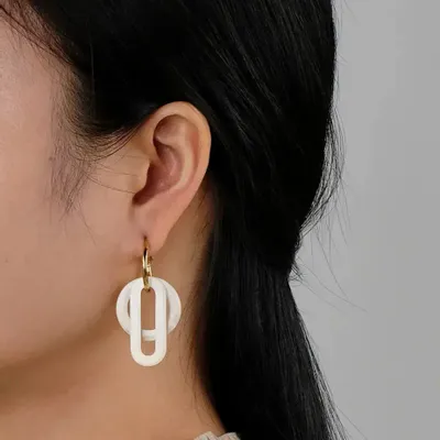 Jewelry - Double hanging ring hoop earrings in blonde horn - L INDOCHINEUR X RIVÊT