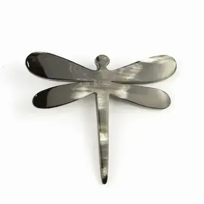 Brooches - Dragonfly brooch in blond horn - L INDOCHINEUR X RIVÊT