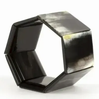 Bracelets - Articulated 7 plate bracelet in blond horn - L INDOCHINEUR X RIVÊT