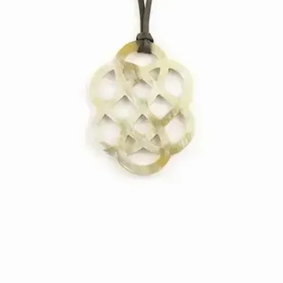 Bijoux - Pendentif fleur en corne blonde - L INDOCHINEUR X RIVÊT