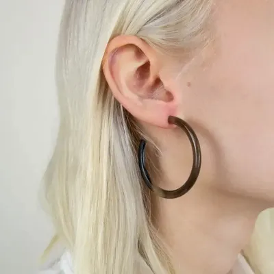 Jewelry - Earrings small round rings in white african horn - L INDOCHINEUR X RIVÊT