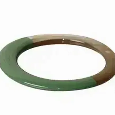 Bracelets - Broad ivory lacquered elliptical bracelet in Size S - L INDOCHINEUR X RIVÊT