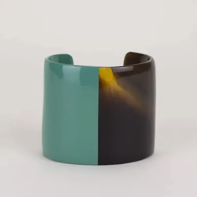 Bracelets - Manchette en corne naturelle laquée bleu indigo taille S - L INDOCHINEUR X RIVÊT