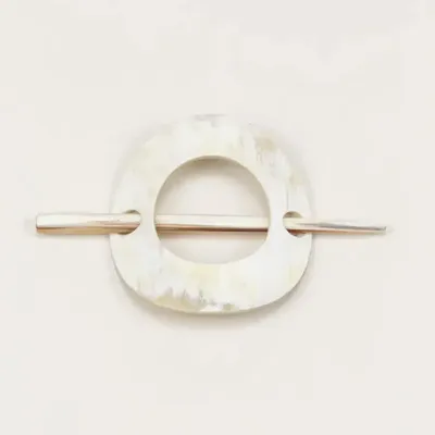 Hair accessories - Ring-shaped bun coat in black horn - L INDOCHINEUR X RIVÊT