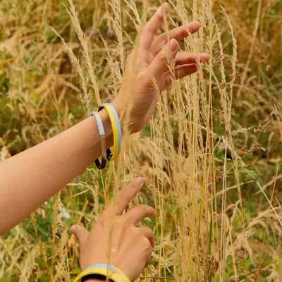 Bracelets - Bracelet jonc fin, laque bicolore jaune bleu taille M - L INDOCHINEUR X RIVÊT