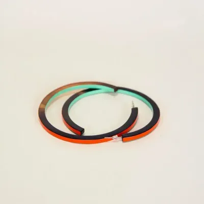 Jewelry - Large hoop earrings in hoof with orange-green lacquer - L INDOCHINEUR X RIVÊT