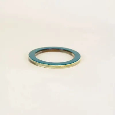 Bracelets - Bangle in blond horn and green lacquer, size L - L INDOCHINEUR X RIVÊT
