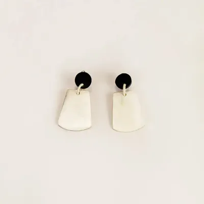 Jewelry - Beaters clip earrings in blond and black horn - L INDOCHINEUR X RIVÊT