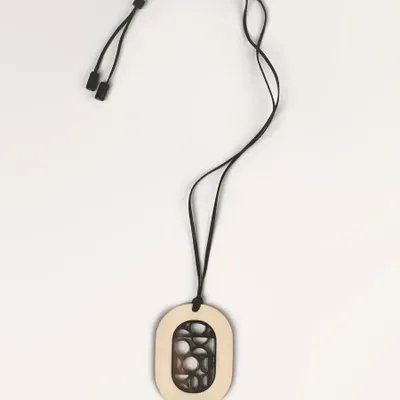 Bijoux - Pendentif oval Bauhaus en sabot de buffle et laque bronze - L INDOCHINEUR X RIVÊT