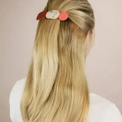 Barrettes - Totem barrette in blond horn and orange lacquer - L INDOCHINEUR X RIVÊT