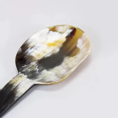 Couverts & ustensiles de cuisine - Cuillère à riz en corne avec manche laqué rouge - L INDOCHINEUR X RIVÊT