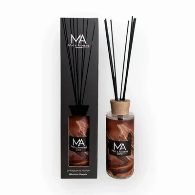 Decorative objects - SANTAL — Stick diffuser - MAT AMANDINE