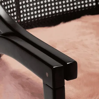 Armchairs - Wormley Fur Armchair - DUISTT