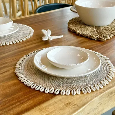 Sets de table - CAURI - Set de table blanc en rotin et coquillage - HYDILE