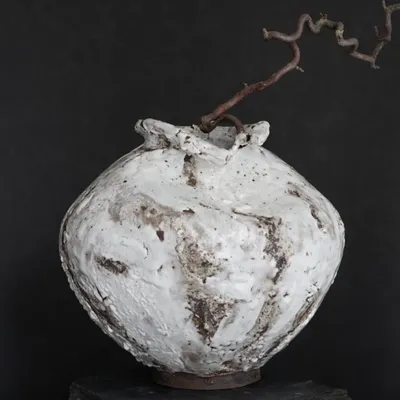 Vases - White Vase III, Wild Ceramics - GALERIE SANA MOREAU