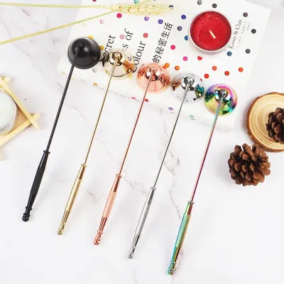 Cadeaux - Extincteur à bougie - Forme cloche - Argent, or ou noir - SOSTRAW & SMARTTHINGS