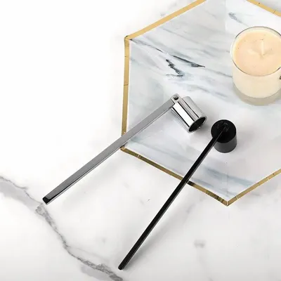 Christmas table settings - Candle extinguisher - Straight shape - Silver, gold or black - SOSTRAW & SMARTTHINGS