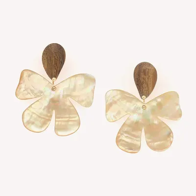 Jewelry - Big clip earrings with MOP flower - Fioria - NATURE BIJOUX