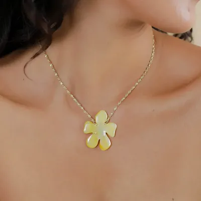 Jewelry - Pendant necklace with yellow MOP flower - Fioria - NATURE BIJOUX