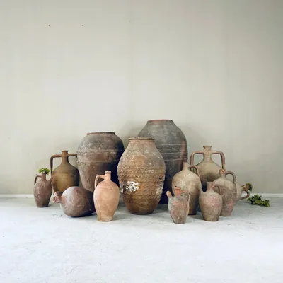 Pottery - Turkish Olive Jars & Amphoras - THE SILK ROAD COLLECTION