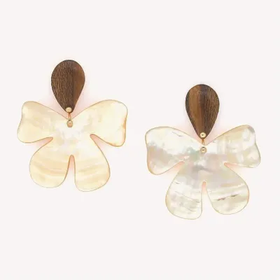 Bijoux - Boucles d'oreilles poussoir grand modèle fleur nacre dorée - Fioria - NATURE BIJOUX