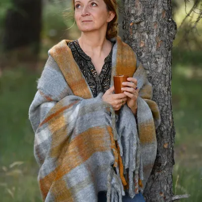 Throw blankets - Feroe woolen mix shawls and throws - MAISON LILO