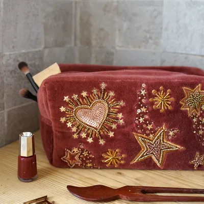Clutches - Hand embroidered velvet pouches and boxes - MAISON LILO