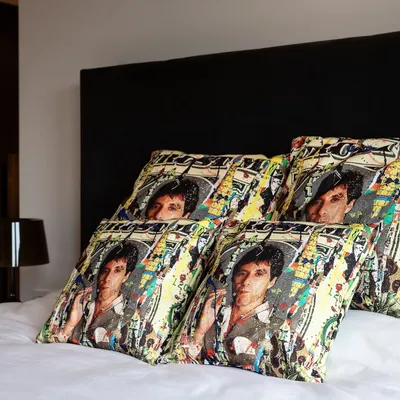Coussins textile - Coussin décoratif Scarface  60 x 60 - Design by Anne Mondy - ARTDECORIS