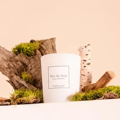 Candles - Wood fire scented candle white glass - 6,40oz 100% vegetable wax - TANDEM FRAGRANCES