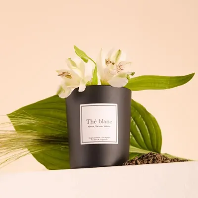 Bougies - Bougie Thé blanc verre noir 180g - Cire 100% végétale - TANDEM FRAGRANCES